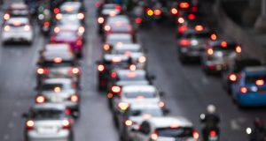 «Hoy No Circula» en México: Objetivos, Funcionamiento, Beneficios y Controversias.