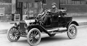 Autos Más Icónicos en la Historia del Automovilismo