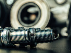 Aceite, filtros y bujías: guía básica para principiantes