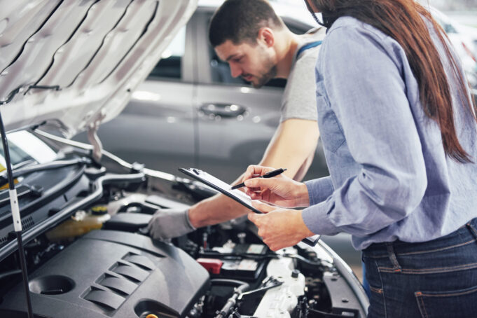 10 signos de que tu auto necesita una revisión urgente