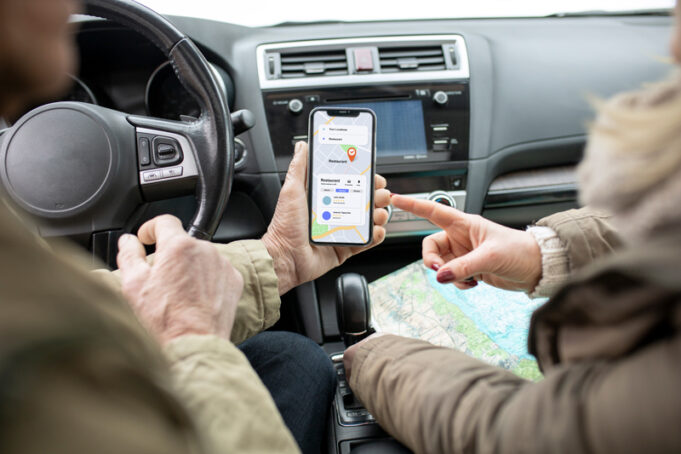 Las mejores aplicaciones para conductores de autos eléctricos e híbridos en México