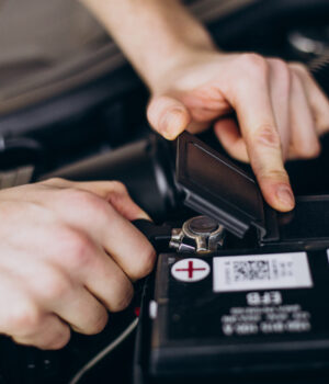 Cómo alargar la vida útil de la batería de un auto eléctrico en climas cálidos