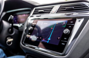 Sistemas ADAS: ¿Qué autos comunes en México ya los traen y cómo usarlos?