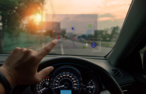 ¿Qué es un sistema HUD (Head-Up Display) y qué autos ya lo ofrecen en México?
