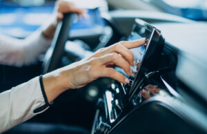 Tecnologías que vigilan por ti: lo último en asistencias avanzada