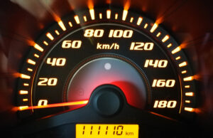 Del velocímetro clásico a la experiencia inmersiva