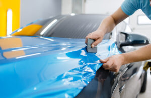 Wrapping texturizado: nuevas pieles para autos de alto impacto visual