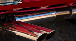 Nuevas tendencias en escapes deportivos: Sonido controlado sin perder carácter