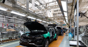 Autos “factory tuned”: qué los diferencia de un vehículo modificado por cuenta propia